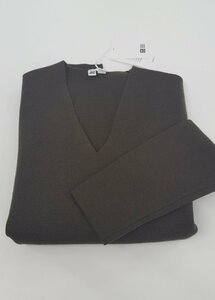 ミラノリブVネックセーター