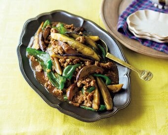 豚ひき肉とナスの中華炒め。濃厚な麻婆あんがあとを引くおいしさ