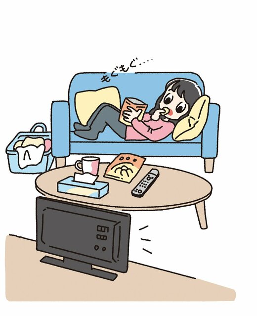 横になりながらお菓子を食べている女性のイラスト