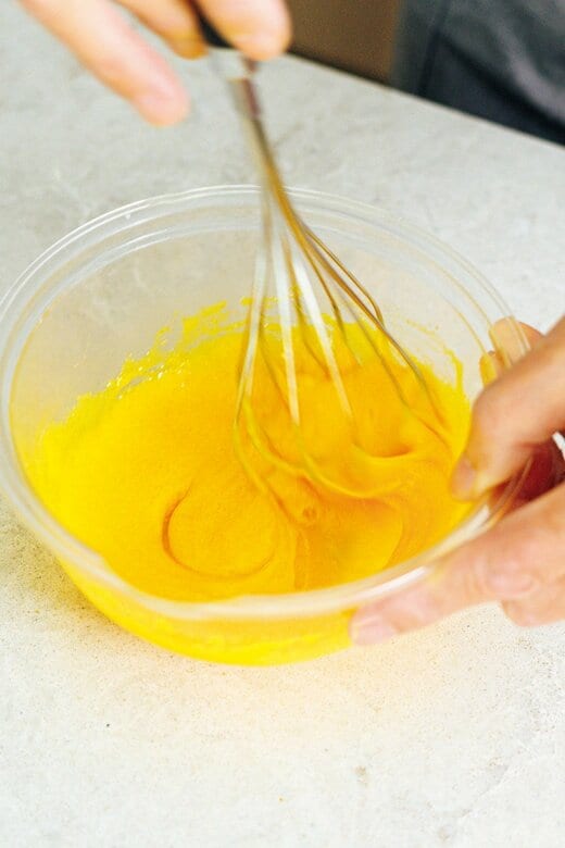 イチゴのババロアの調理過程