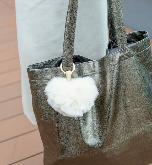 ワンポイントチャームバッグ