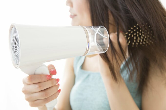 ドライヤーをかける