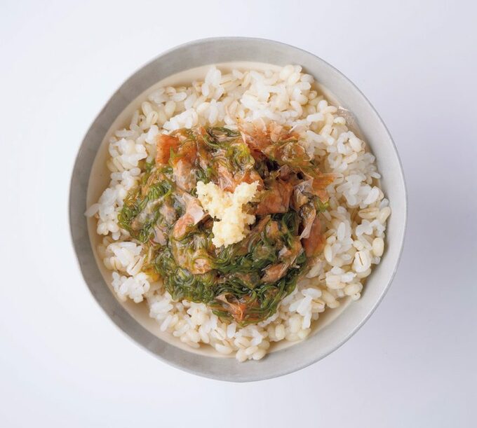 メカブおかか丼