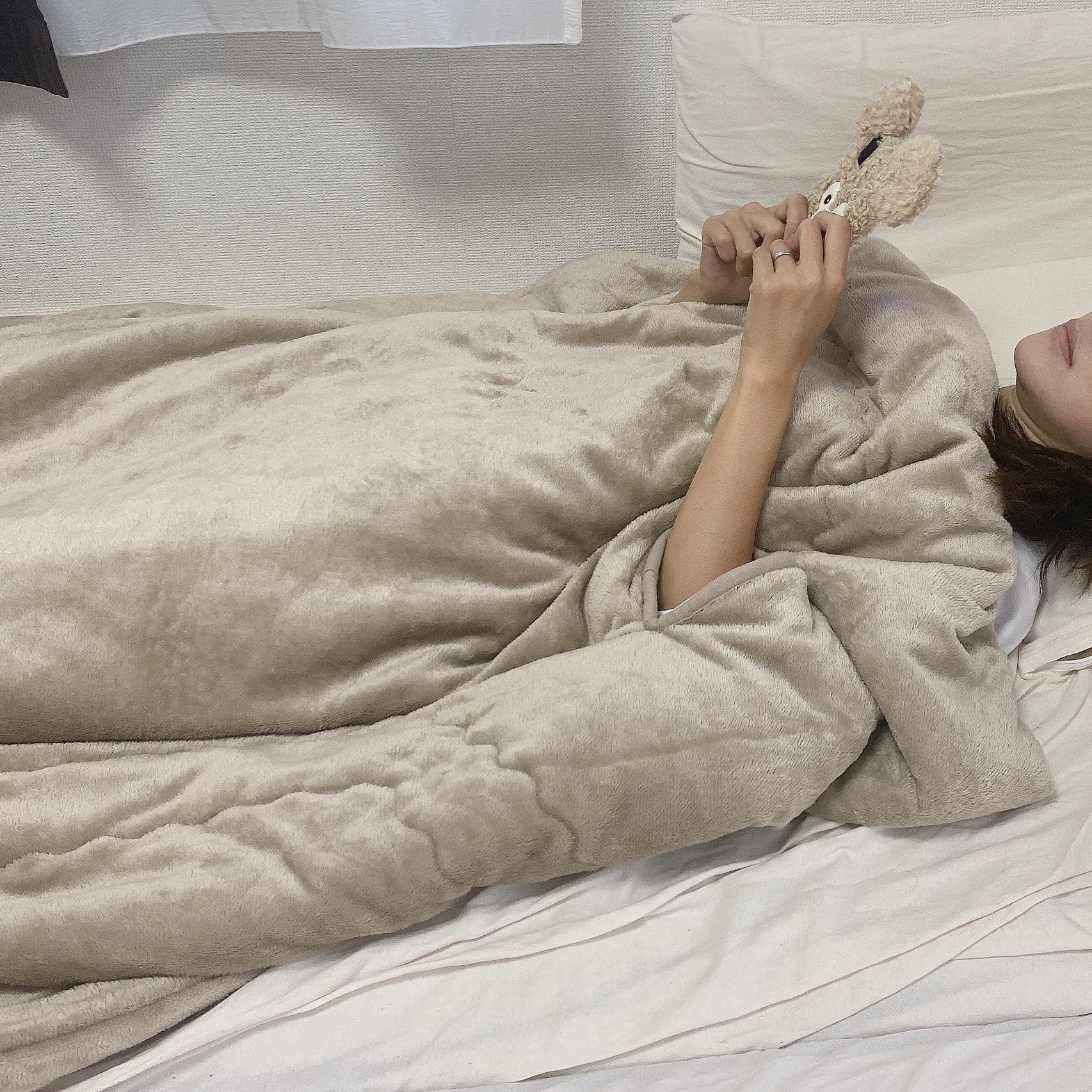ニトリの画期的すぎる毛布2つ。クッションや寝袋に変身する「マルチ毛布」も | ESSEonline（エッセ オンライン）