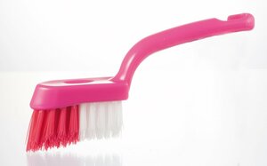 力を入れやすい構造にプロもうなる<目地ブラシ>