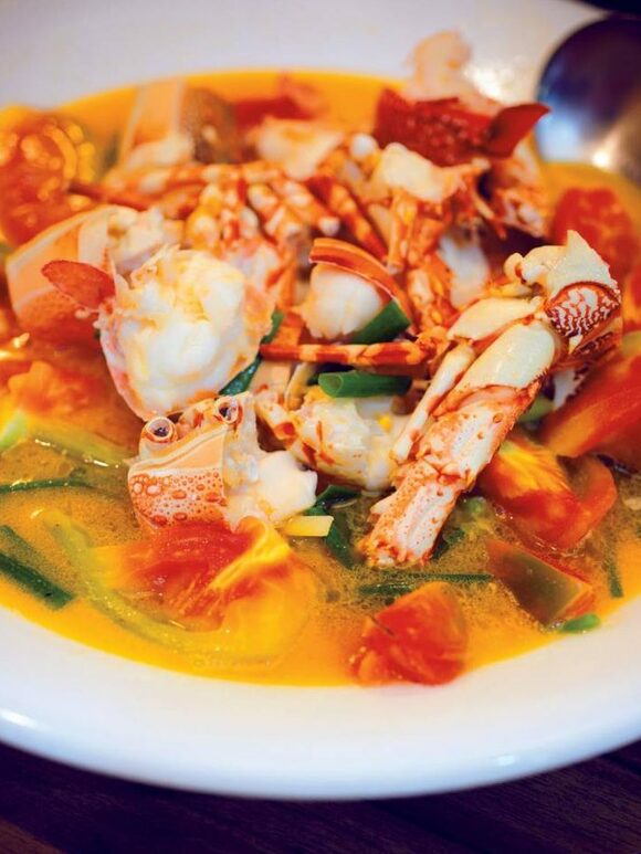 ロブスターとトマトの炒め物