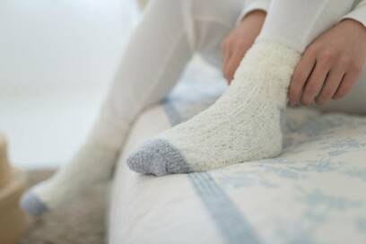 冬の「かくれ冷え」に注意！頭痛、むくみ…チェックリストで見直しを