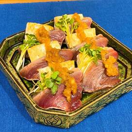 カツオの漬けダレは「しょうゆとみりんが2：1」。丼でもソテーでも美味