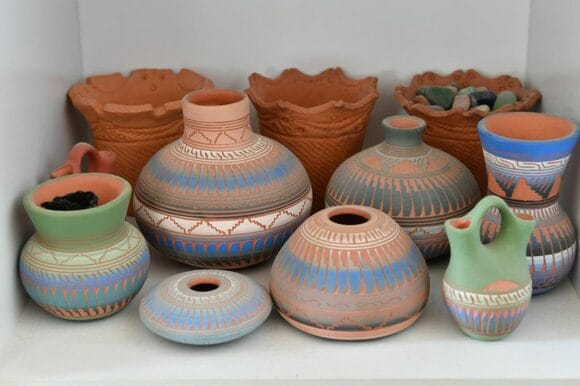 ネイティブアメリカンの壺