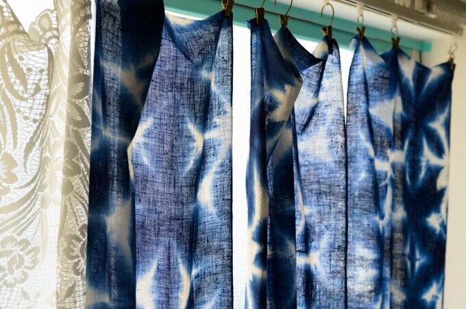 浴衣の反物を使ったカーテン