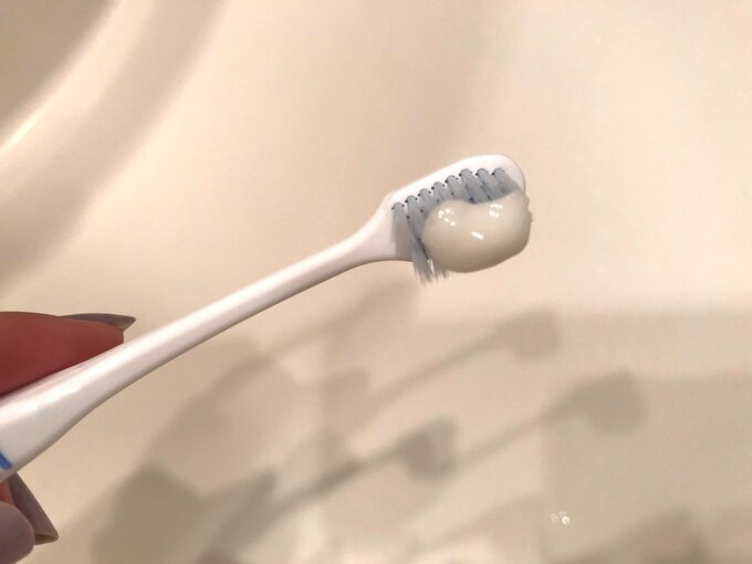 中身は白いペースト