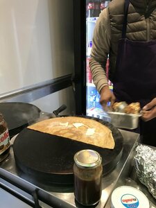 屋台のクレープ