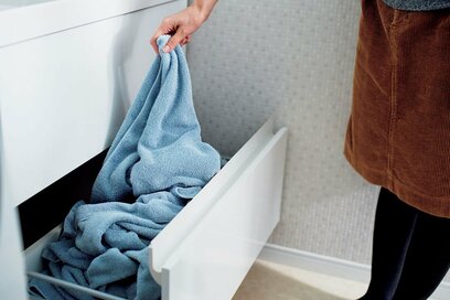 バスタオルはたたまない。家事の完璧主義をやめても暮らしは回る