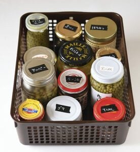 調味料黒いボックス内