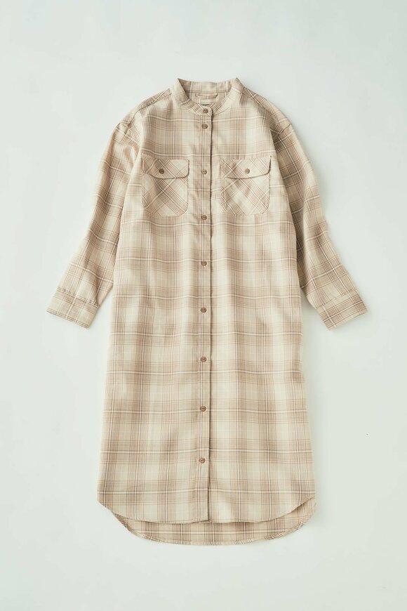 シャツワンピース