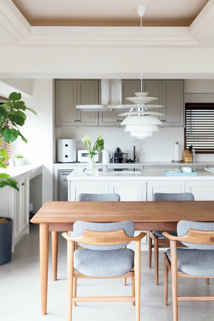 独立型だったキッチンを対面式に変更