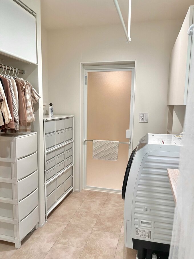 たたむ収納は、大容量の引き出しに