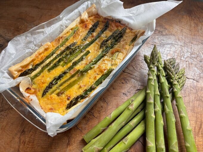 グリーンアスパラのキッシュ