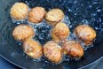 栗は「渋皮ごと素揚げ」がホクうま！面倒な鬼皮をスルっとむくワザ＆簡単レシピ