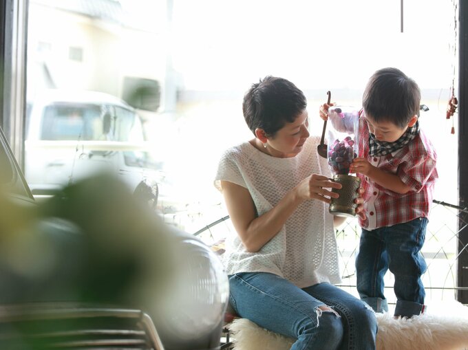 女性と子ども