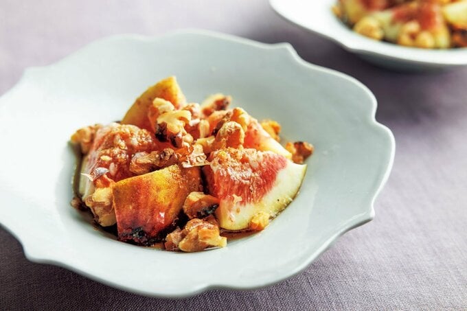 イチジクとクルミのサラダ