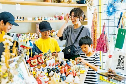 沖縄旅行のおみやげに最適。地元スーパーで買えるご当地品が熱い