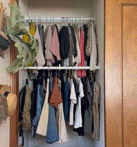 服を捨てて「軽いクローゼット」に。着たい服が見つかる整理と収納のコツ