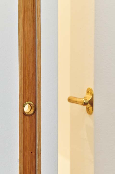 カンヌキ型にしたトイレの引き戸の鍵