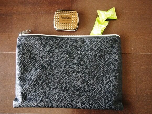 まとめておくと、コードが絡まって取り出しにくいというストレスも減ります