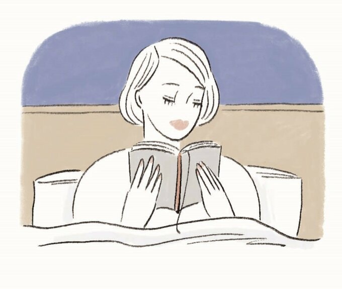 読書する女性