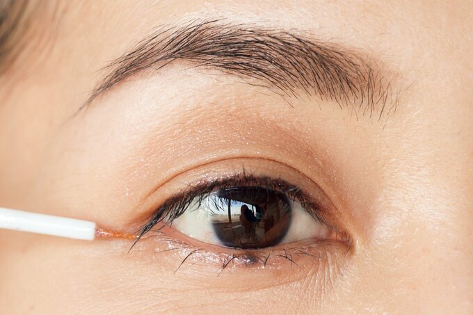 リキッドライナーを下瞼にも