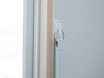 100円のカードリングで狭い場所の収納がはかどる