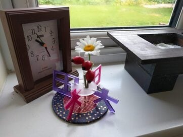 暗くなる季節だからこそ、家に花を。イギリス流気軽な楽しみ方