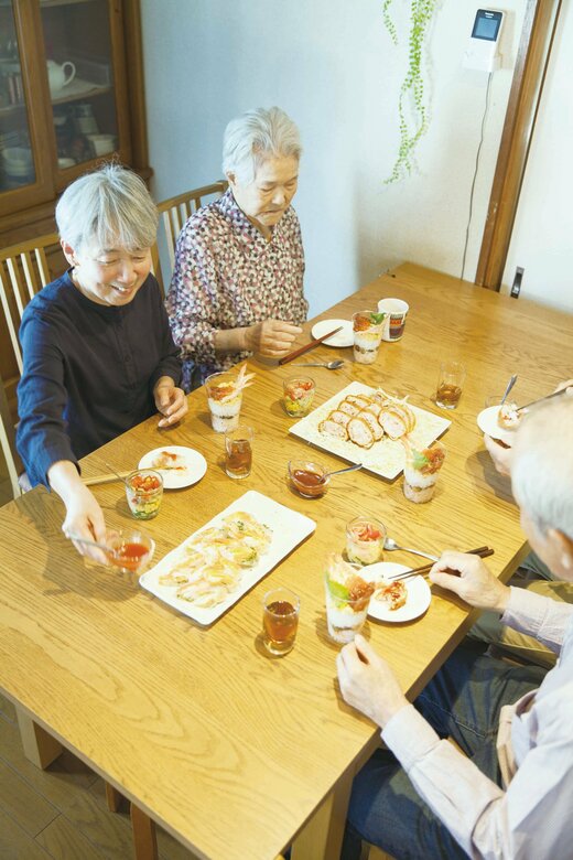 家族と食べるもののはずみさん