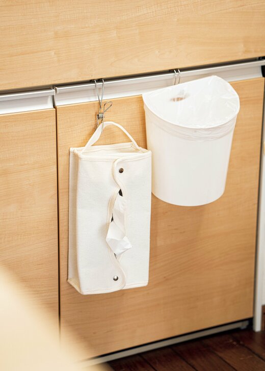 台所のティッシュとゴミ箱