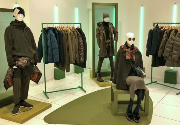 カーキ～グリーン