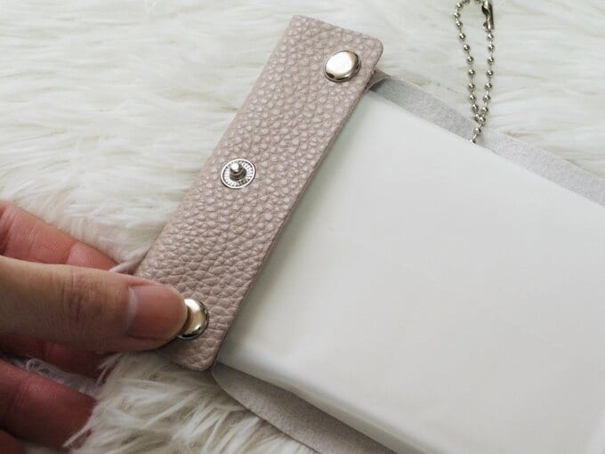 スナップボタンをとめる