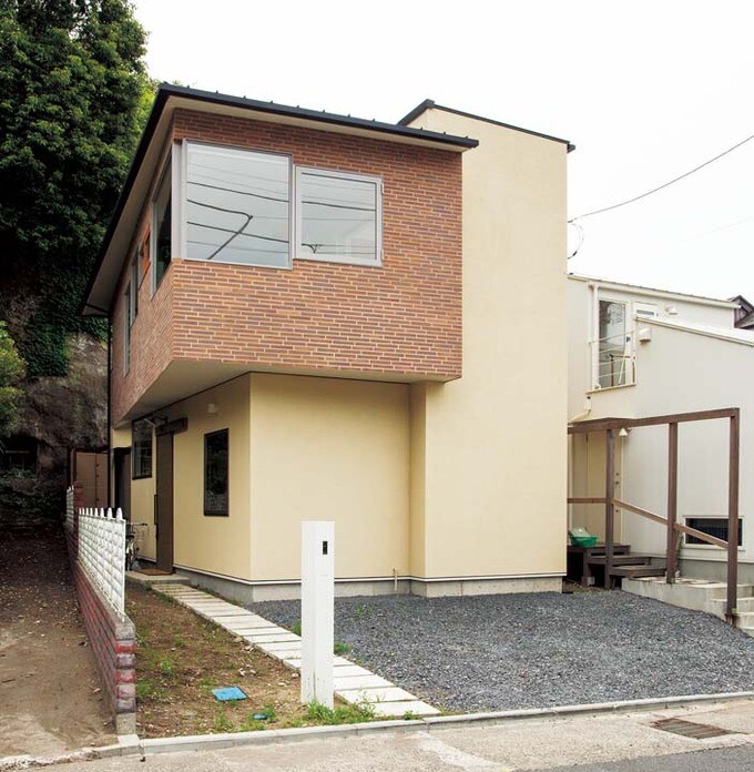 道路側から見た外観