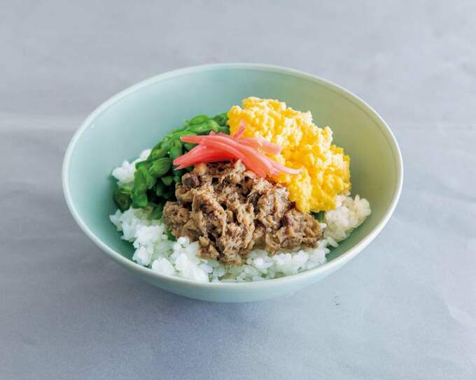 サバ缶そぼろの3色丼