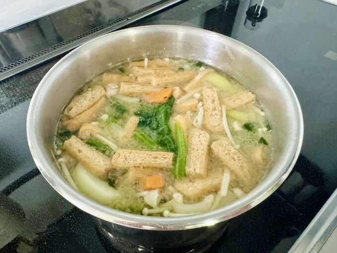 具だくさんみそ汁
