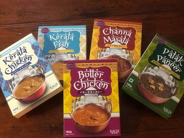 カルディのレトルトカレー食べ比べ！バターチキンに魚の風味、300円台で大満足