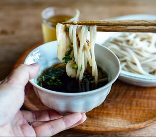 “つるつる”で“もちもち”な新食感にハマる！おすすめもち麦麺