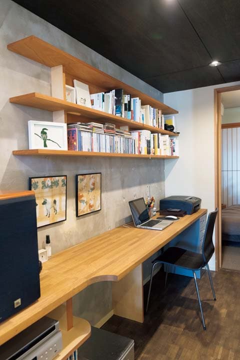 LDKの奥まったスペースを活用した書斎
