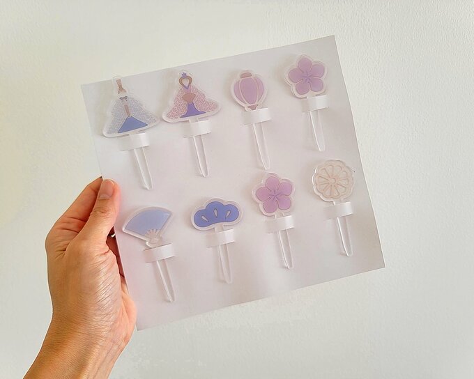 スリーコインズのひなまつりピック