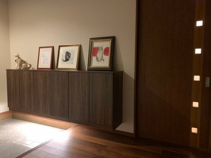 ディスプレイをはなやかにする間接照明