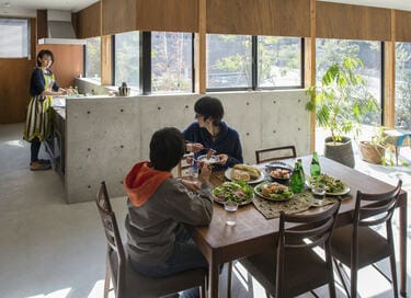 【注文住宅事例】見えないけれど“つながり”を感じるキッチンのある家