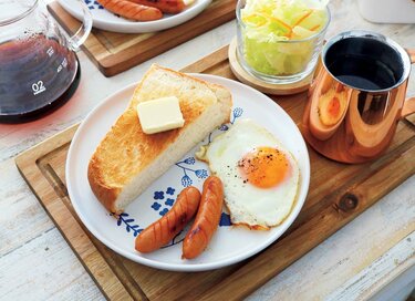 ナチュラルキッチンのワンコイン食器がお値段以上！北欧柄プレートも