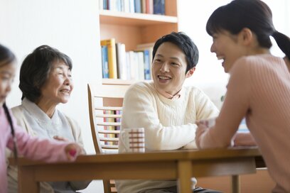 60代のうちに「終の棲家」を決めた方がいい理由。子どもと同居するなら注意すべきこと