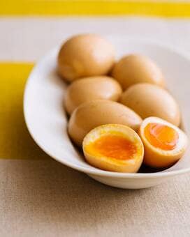 はんにゃ川島のダイエットレシピ。煮卵はだしパックを加えるだけ