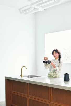 50代を迎えた永作博美さん。「これからは自分の人生を取り戻したい」